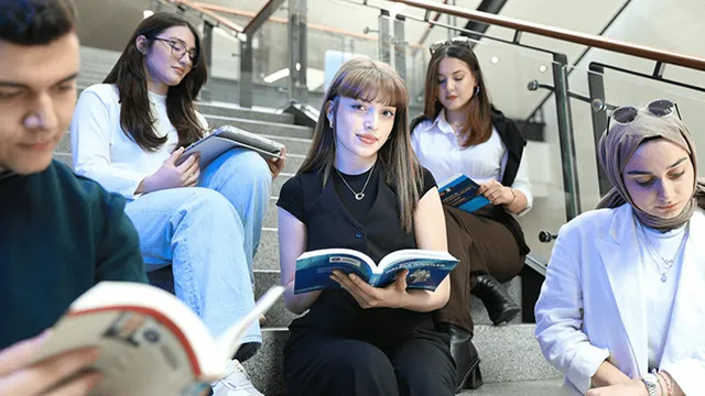 Alunos universitários