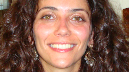 Professor Lisa Roque